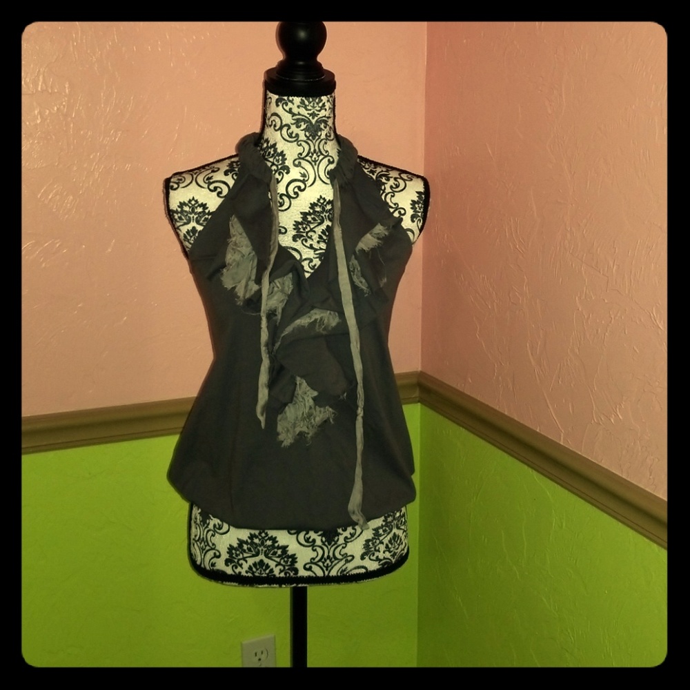 Sleeveless Ruffle Blouse